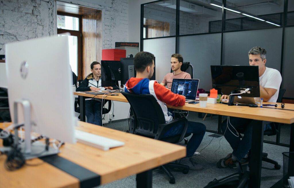 «Сделайте как у Apple» — чего на самом деле хотят клиенты (и как это реализовать без бюджета Apple)
